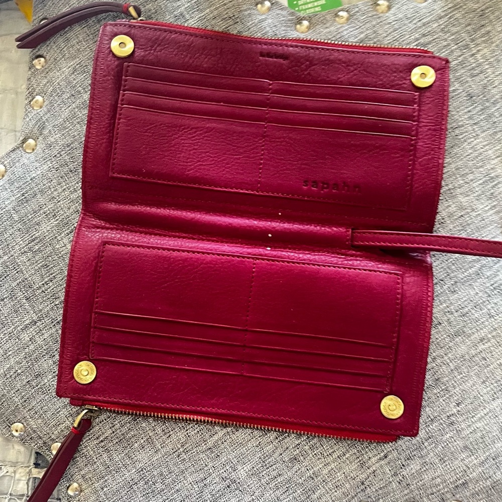 Elegant Burgundy Women's Wallet